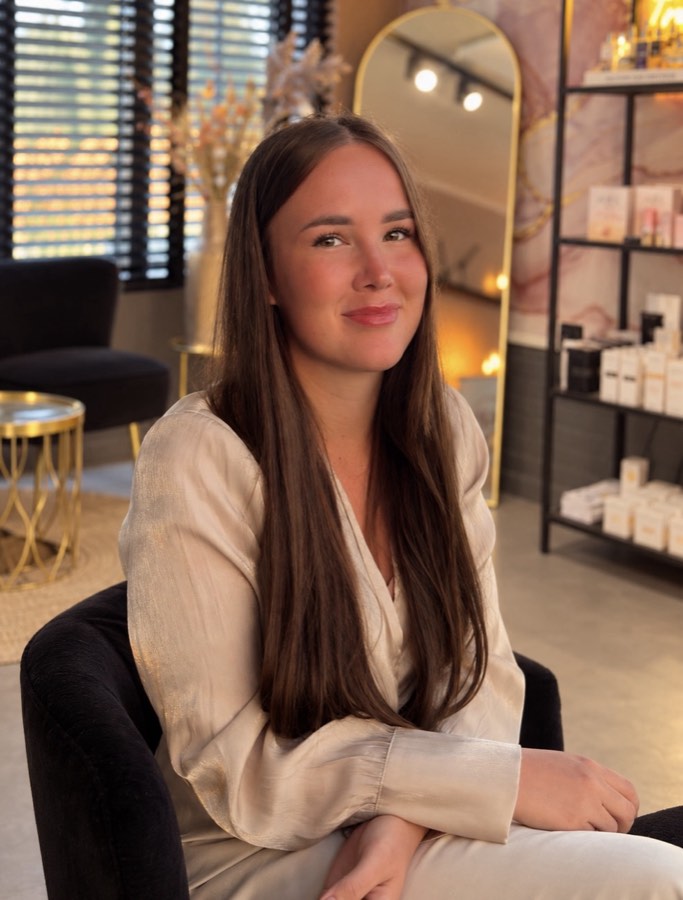 Lichelle, nagelstylist bij Be Pretty Studio